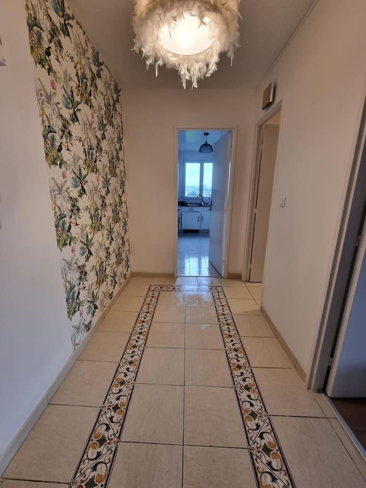 Grand Appartement 3 Chambres Disney - Paris - 82M2 Neuilly-sur-Marne Buitenkant foto