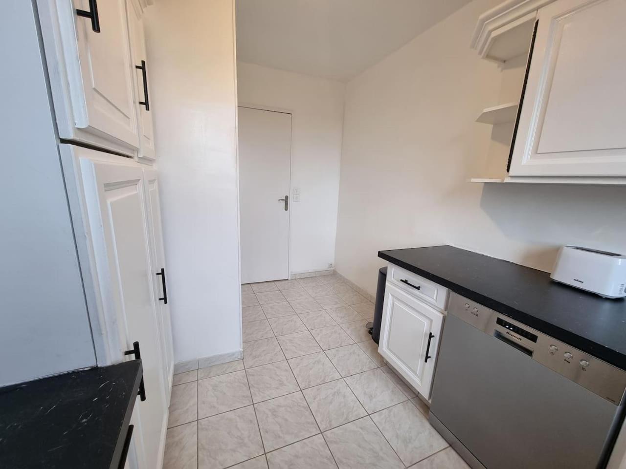 Grand Appartement 3 Chambres Disney - Paris - 82M2 Neuilly-sur-Marne Buitenkant foto